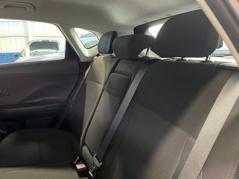 Used 2024 Hyundai Kona SE FWD image 19