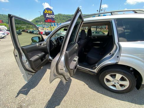 Used 2013 Subaru Forester 2.5X w/ Popular Pkg 1 AWD/4WD image 13