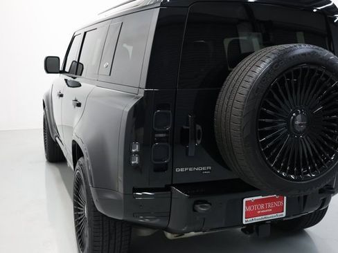 Used 2023 Land Rover Defender 110 SE image 63