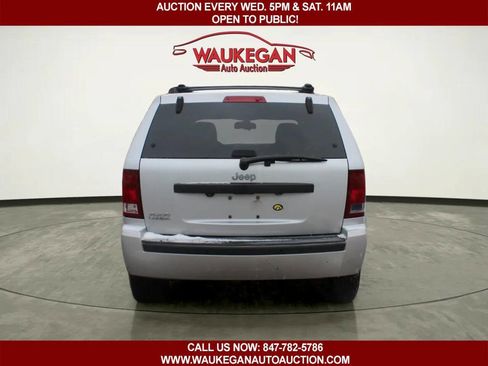 Used 2009 Jeep Grand Cherokee Laredo image 5