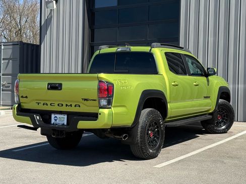 Used 2022 Toyota Tacoma TRD Pro AWD/4WD image 5