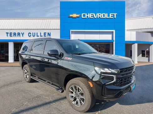 Used 2023 Chevrolet Tahoe Z71 image 1