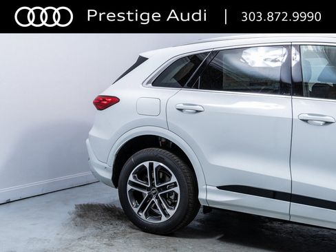 New 2025 Audi Q5 Premium Plus image 11