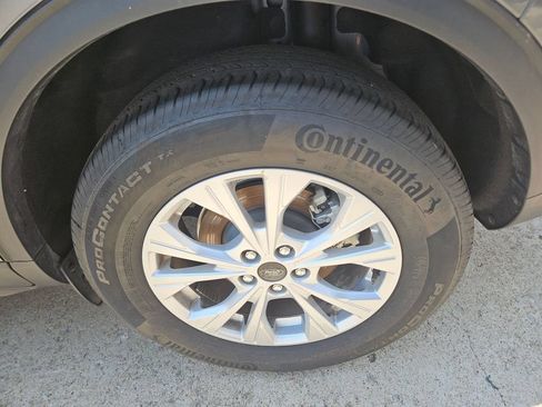 Used 2025 Ford Escape Active AWD/4WD image 25