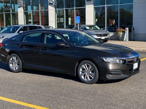 Certified 2018 Honda Accord LX image 1