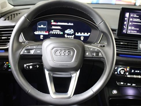 Certified 2025 Audi Q5 2.0T Premium Plus w/ Premium Plus Package image 14