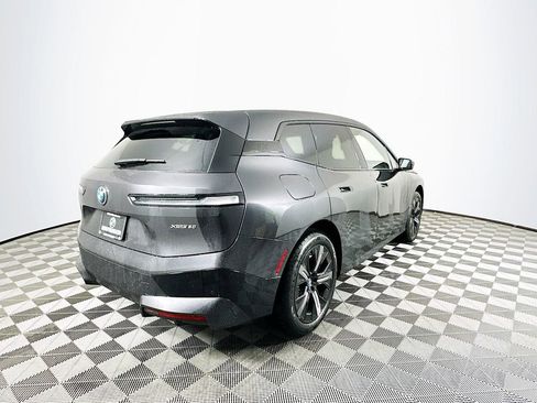 Used 2025 BMW iX xDrive50 image 8