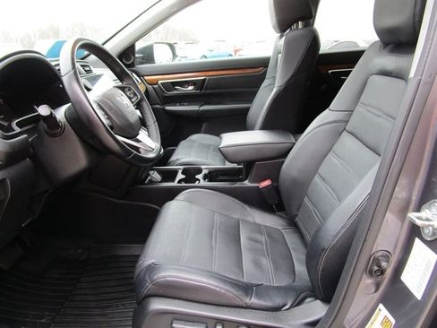 Used 2018 Honda CR-V Touring image 16