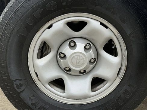 Used 2023 Toyota Tacoma SR image 8