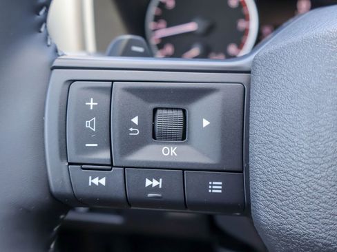 New 2026 Nissan Rogue SV FWD image 11