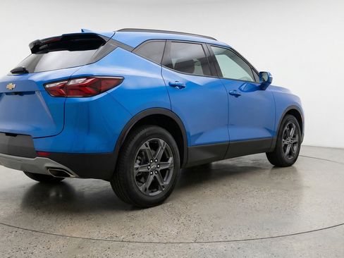 Used 2025 Chevrolet Blazer LT image 9