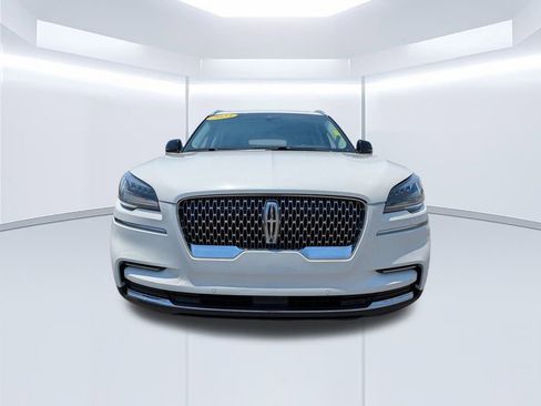 Used 2023 Lincoln Aviator Reserve image 9