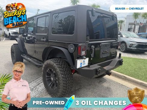 Used 2013 Jeep Wrangler Unlimited Sport AWD/4WD image 6