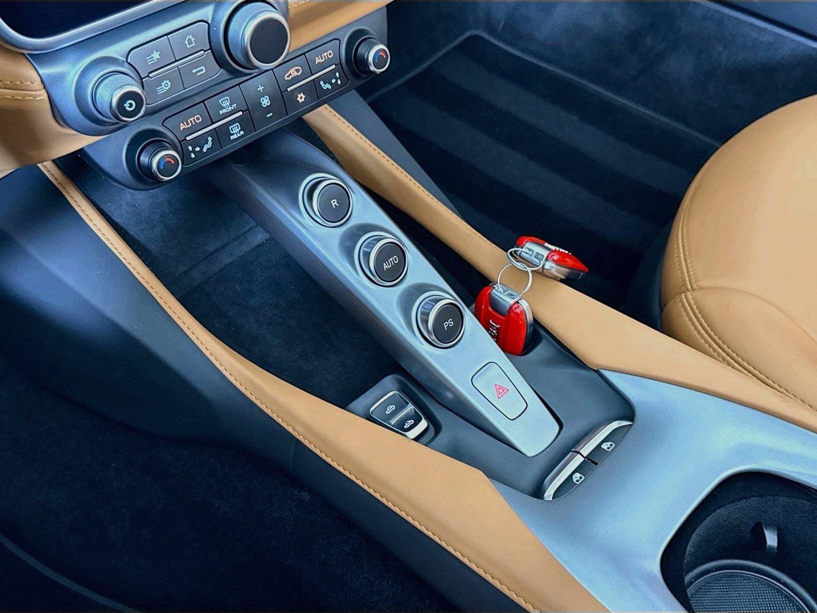 Used 2023 Ferrari Portofino M RWD image 21