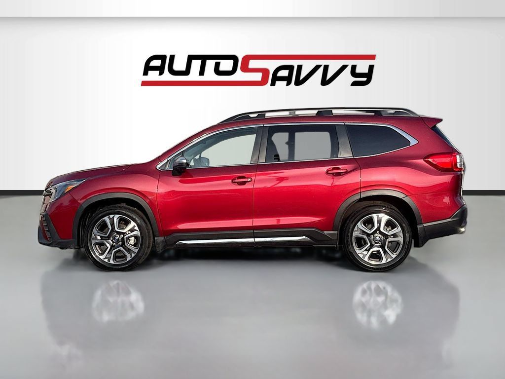 Used 2023 Subaru Ascent Limited w/ Technology Package AWD/4WD image 4