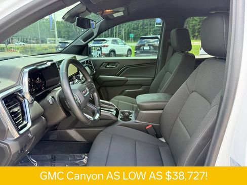 Used 2024 GMC Canyon Elevation w/ Trailering Package AWD/4WD image 6