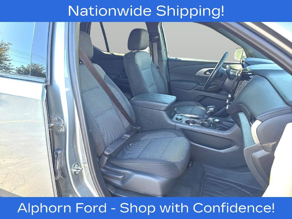 Used 2023 Chevrolet Traverse LT w/ Midnight/Sport Edition AWD/4WD image 31