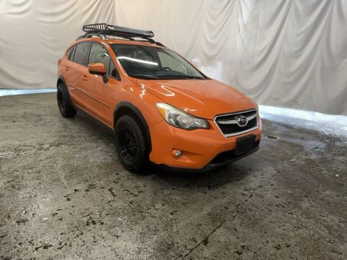 Used 2015 Subaru Crosstrek 2.0i Premium w/ Moonroof Package AWD/4WD image 1
