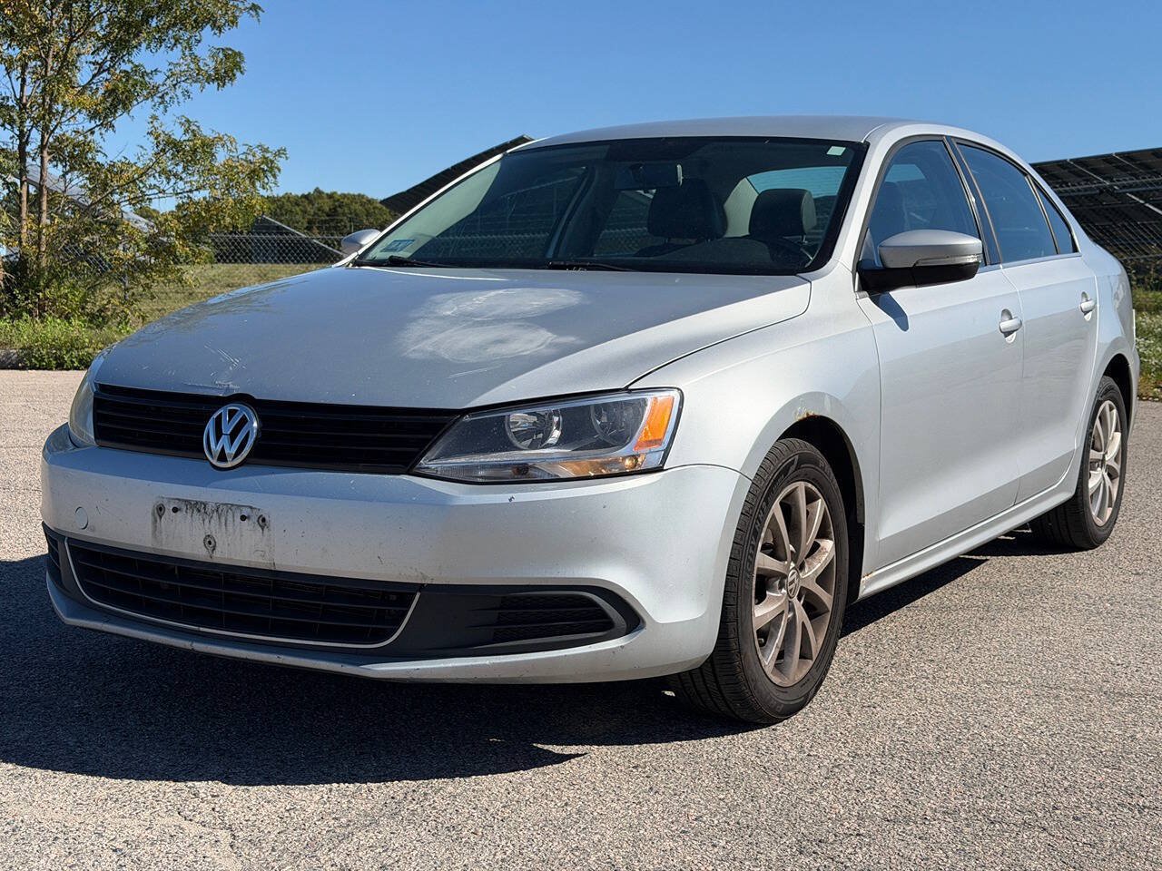 Used 2013 Volkswagen Jetta SE FWD image 1