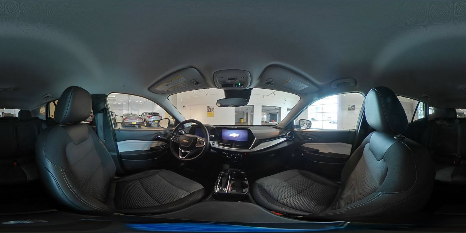 Used 2025 Chevrolet Trax LT w/ LT Convenience Package FWD image 40