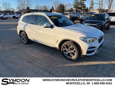 Used 2021 BMW X3 xDrive30i w/ Premium Package image 2