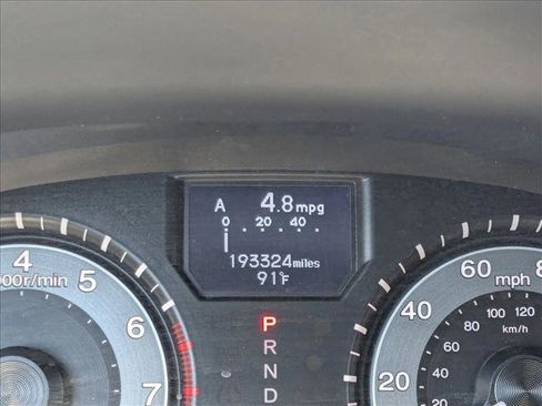Used 2015 Honda Odyssey Touring Elite image 11