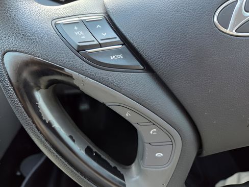 Used 2012 Hyundai Sonata GLS image 21