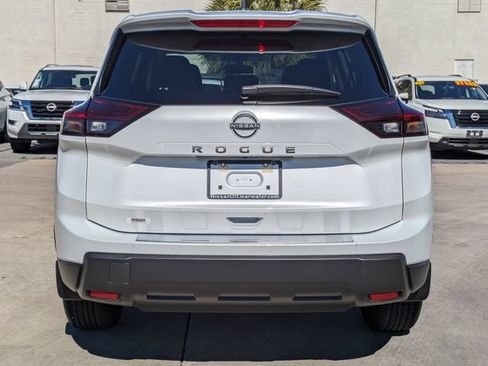 New 2026 Nissan Rogue SV FWD image 6
