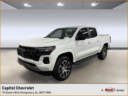 Used 2023 Chevrolet Colorado Z71 w/ Z71 Convenience Package 2