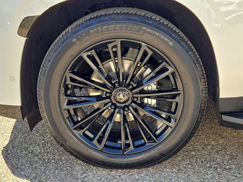 Used 2023 Cadillac Escalade Sport w/ Touring Package AWD/4WD image 11