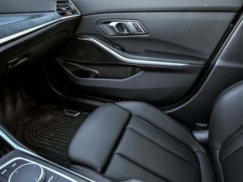 Used 2023 BMW 330i xDrive 330i xDrive image 26