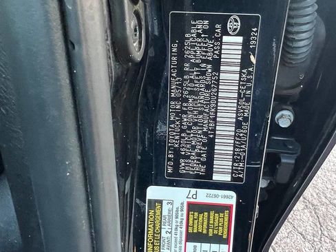 Used 2013 Toyota Camry SE FWD image 25