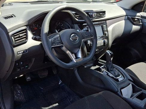 Certified 2022 Nissan Rogue Sport S image 26