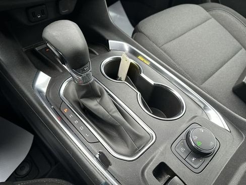 Certified 2022 Chevrolet Traverse LT w/ LPO, Floor Liner Package image 17