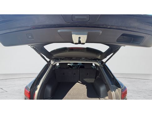 Used 2024 Chevrolet Blazer LT w/ Convenience Package FWD image 33