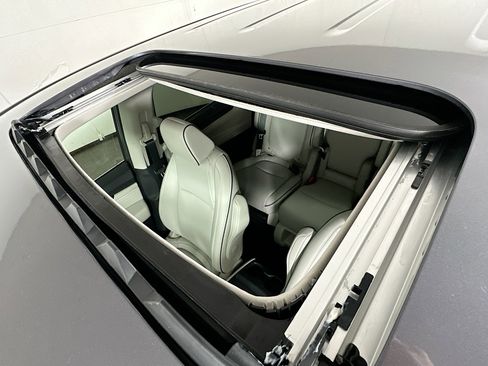 New 2026 Honda Odyssey Touring image 20