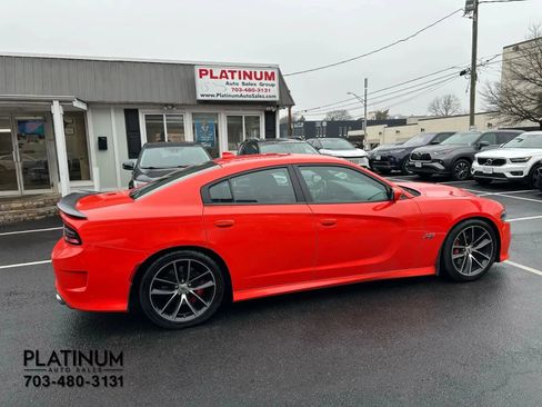 Used 2017 Dodge Charger R/T Scat Pack image 2