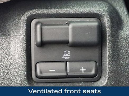Used 2025 Chevrolet Silverado EV RST AWD/4WD image 11