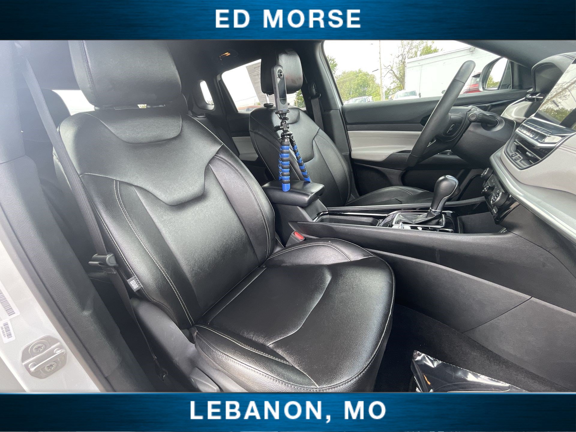 Used 2025 Jeep Compass Limited AWD/4WD image 26