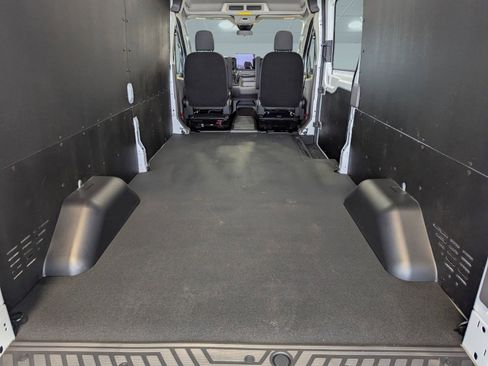 New 2026 Ford Transit 250 148 Medium Roof w/ Load Area Protection Package RWD image 21
