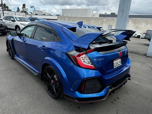 Used 2018 Honda Civic Type R image 7