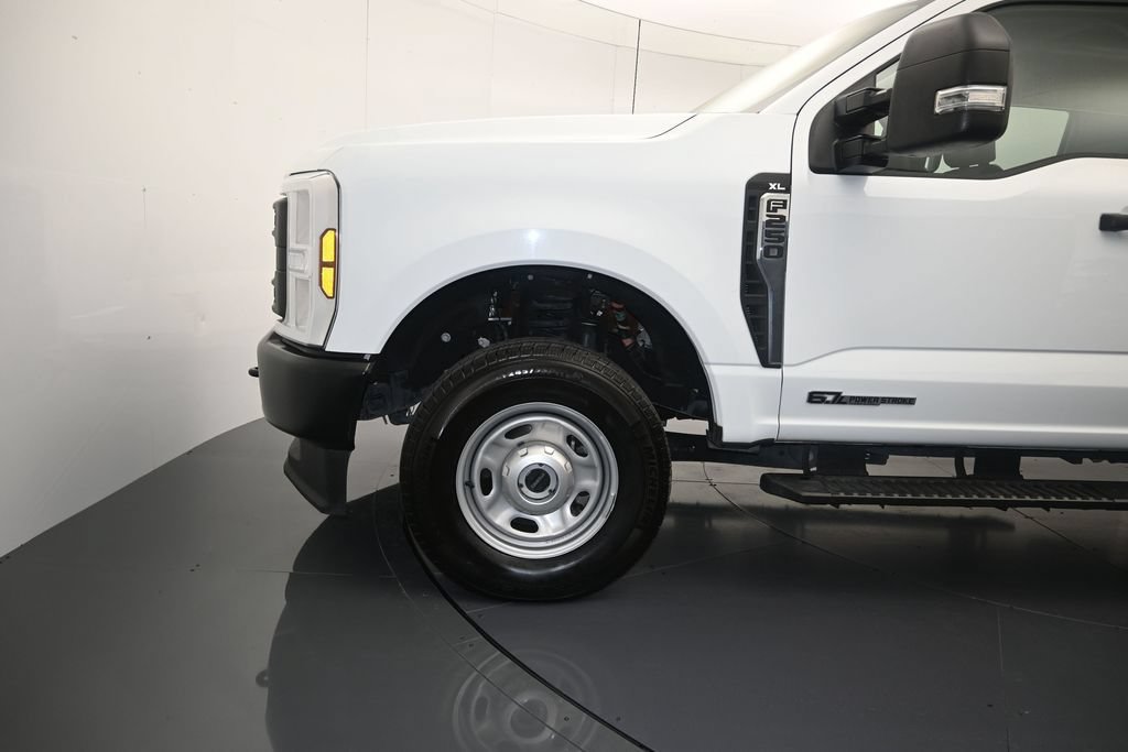 Used 2026 Ford F250 XL AWD/4WD image 9