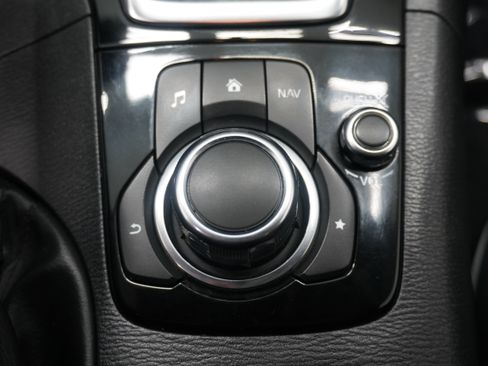 Used 2015 MAZDA MAZDA3 i Sport FWD image 18