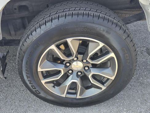 Certified 2023 Chevrolet Silverado 1500 LT RWD image 24