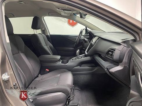 Used 2022 Subaru Outback Premium AWD/4WD image 23