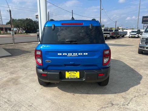 New 2025 Ford Bronco Sport Big Bend w/ Convenience Package AWD/4WD image 4