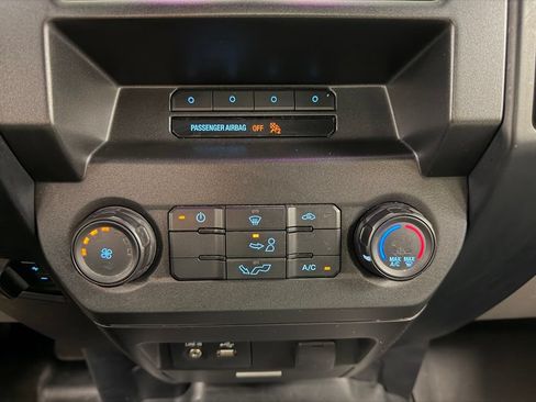 Used 2015 Ford F150 XL w/ Equipment Group 101A Mid AWD/4WD image 26