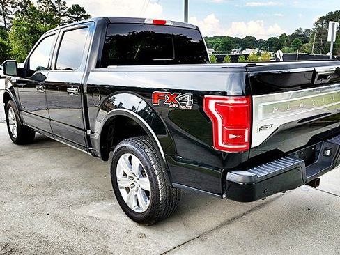 Used 2015 Ford F150 Platinum w/ Equipment Group 701A Luxury AWD/4WD image 7