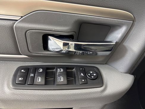 Used 2019 RAM 1500 Big Horn image 17