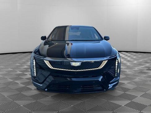 Used 2026 Cadillac Optiq Sport 2 AWD/4WD image 2